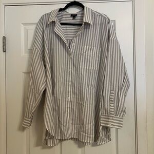 Women’s Gray Striped Shirt